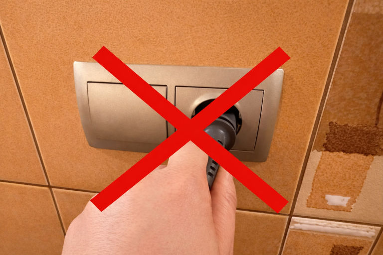 Figyelem, ezeket az eszközöket tilos kihúzni a konnektorból!