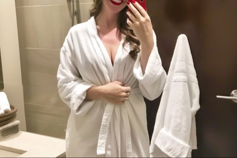 A férjem szeretője masszázsra jött hozzám, nem tudva, hogy én vagyok a felesége