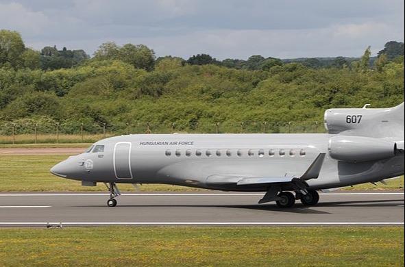 Novák Katalin, Orbán Viktor és Szijjártó Péter akár családi nyaralásra is utazhat honvédségi repülőgéppel