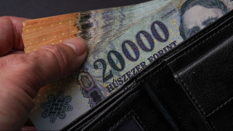 Kártyát vetett a jósnő: ennek 3 csillagjegynek a pénztárcája óriásira dagad 2026 januárjában