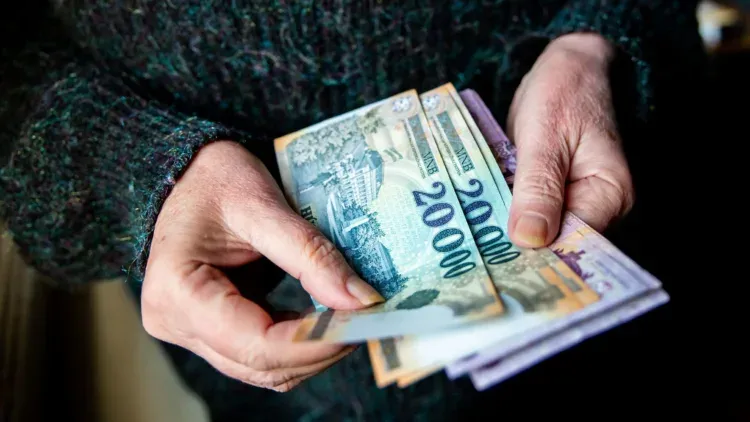 Nyugdíjasok: Előbb jön a nyugdíj, figyeljünk oda