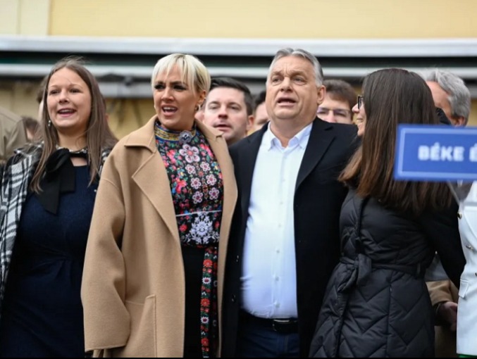 Tóth Gabi: Azért vártam, hogy 18 éves lehessek, hogy mehessek szavazni a Fideszre